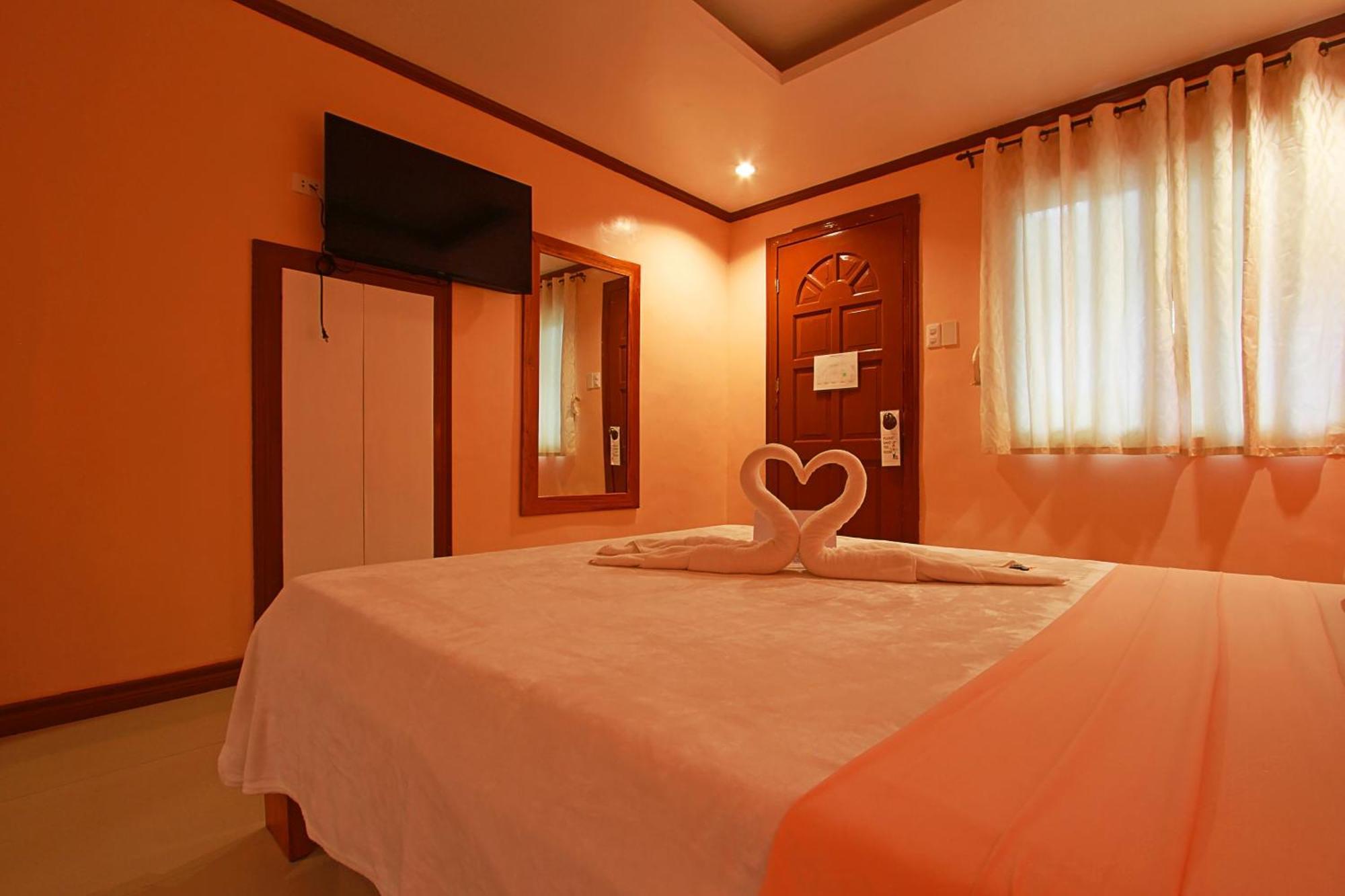 Nigi Nigi Too Beach Resort Balabag  Ngoại thất bức ảnh